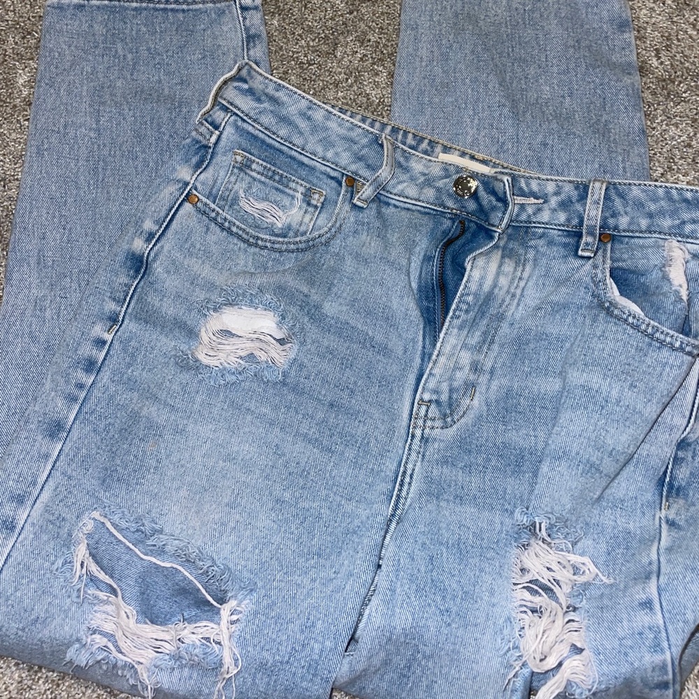 PACSUN low rise light denim mom jeans